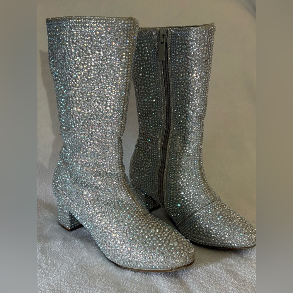 Elegant Silver Rhinestone Women's Boots